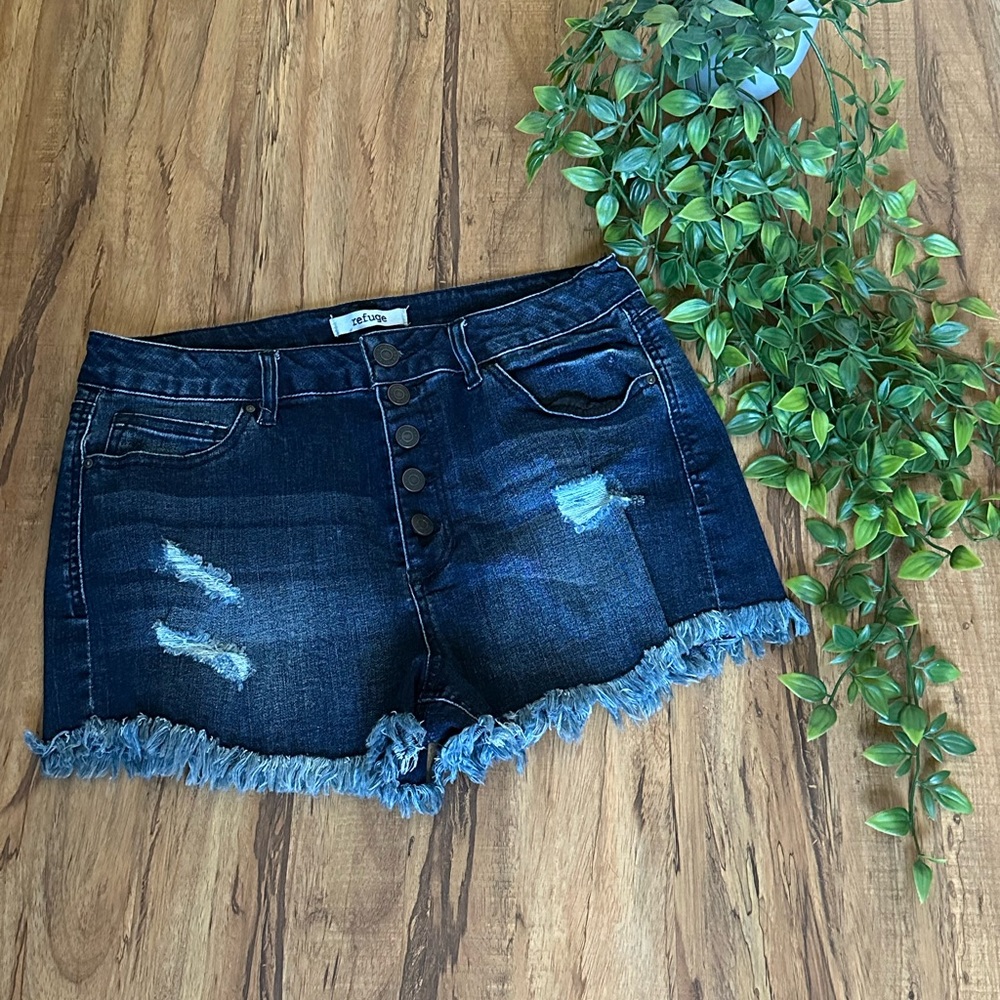 High waisted distressed shorts